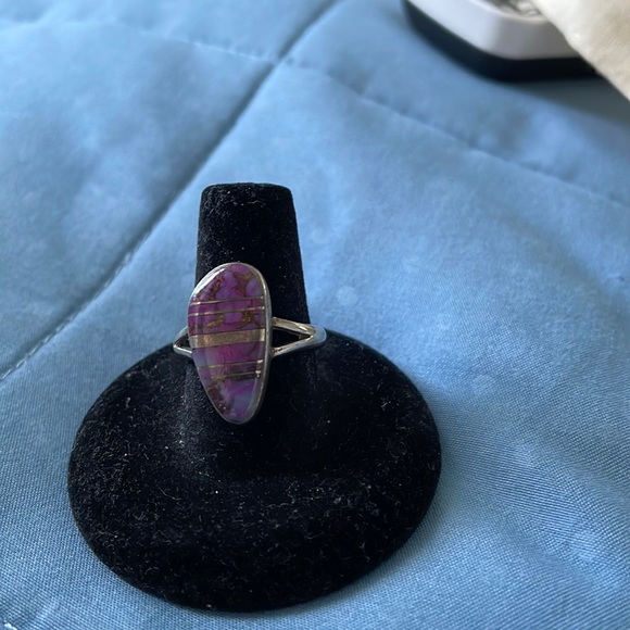 Jewelry - Vintage Sterling Silver Ring With A Unique Stone